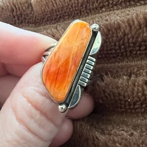 Vintage Navajo Sterling Silver Spiny Oyster ring